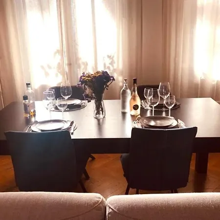 Iena - 4 Etoiles - Proche Centre Ville- Wifi Daire