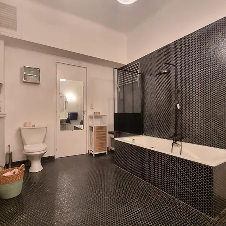 Iena - 4 Etoiles - Proche Centre Ville- Wifi *